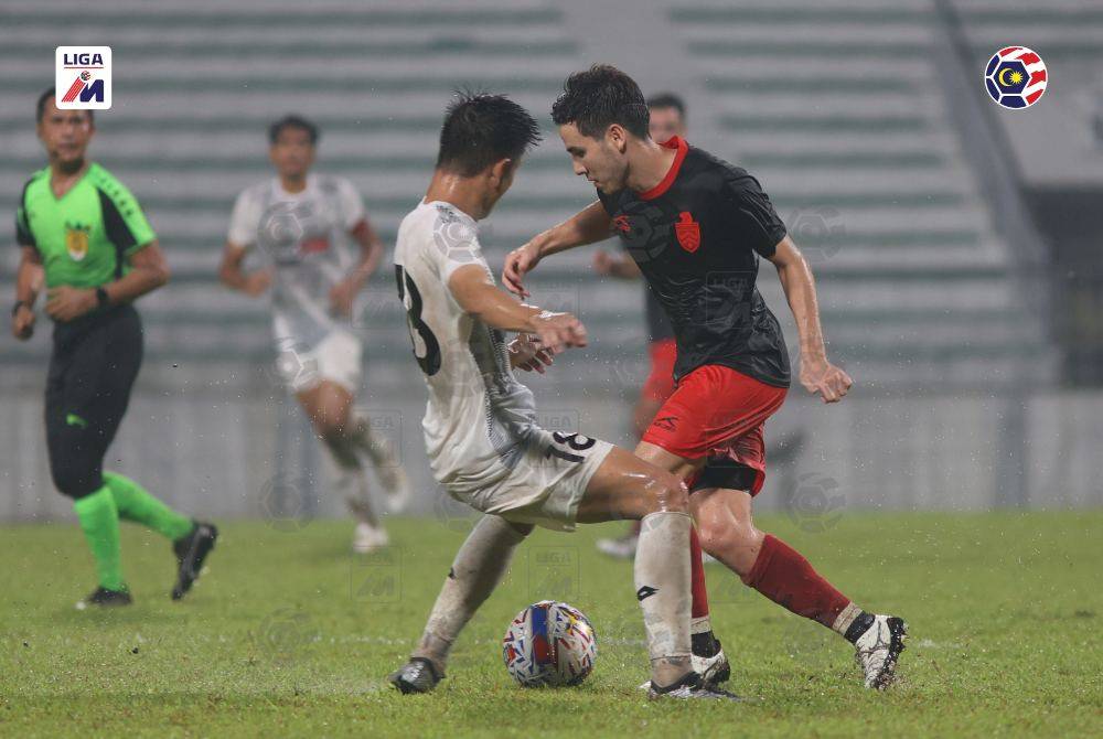 KL City bangkit mengikat Polis Diraja Malaysia (PDRM) FC 2-2 meskipun Video Bantuan Pengadil (VAR) menafikan dua jaringan skuad itu. Foto FB Malaysian Football League