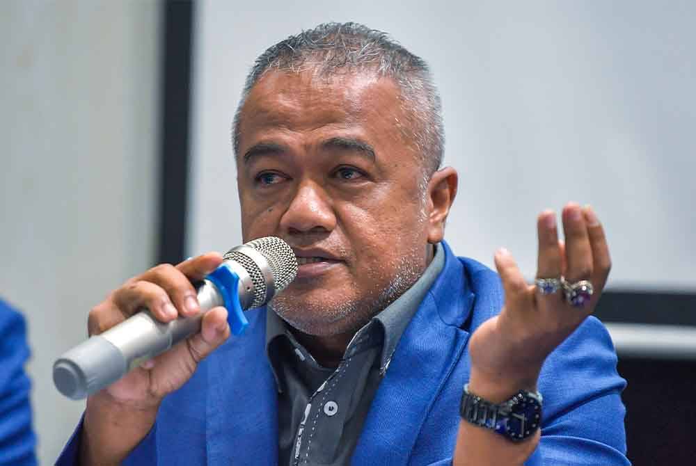 Amir Amri menyampaikan amanat pada Majlis penutup seminar Pengurusan Malaysia Rugby 2024 di Wisma OCM pada Ahad. Foto Bernama