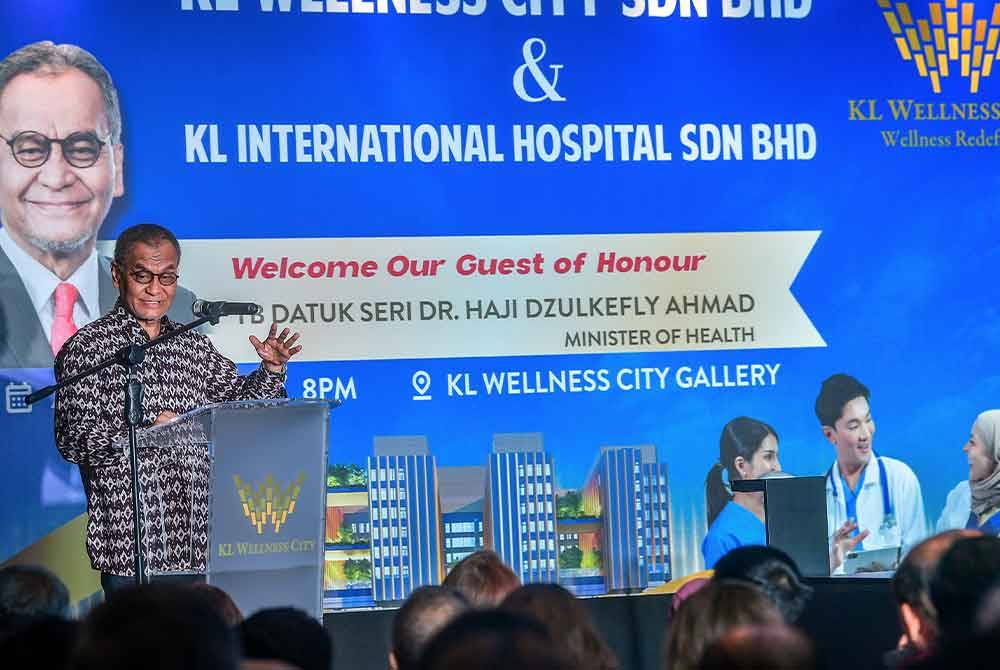 Dr Dzulkefly menyampaikan ucapan pada majlis Pelancaran Hospital 624 katil oleh KL International Hospital Sdn Bhd di KL Wellness City Galeri Bukit Jalil. Foto Bernama