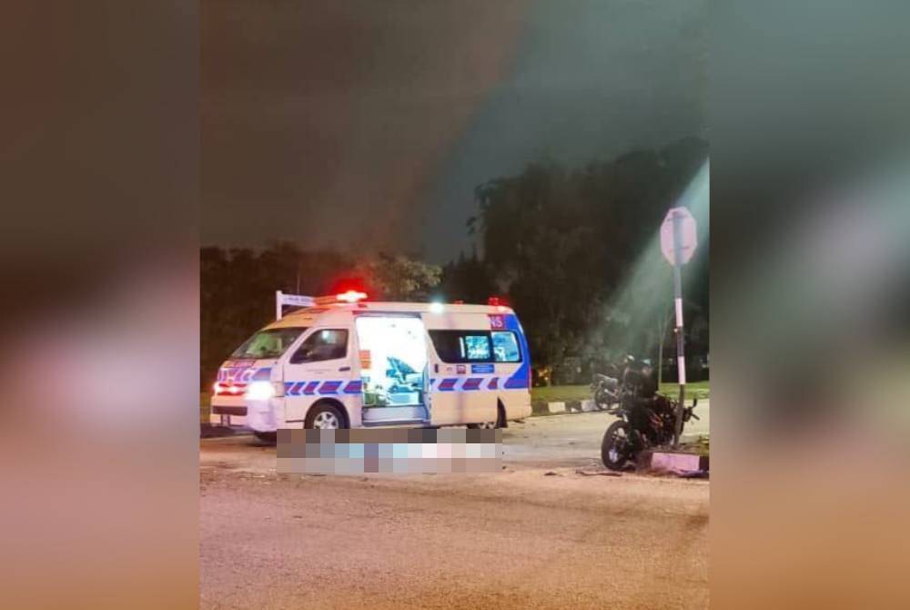 Seorang anggota polis maut selepas motosikal ditunggang melanggar sebuah Toyota Vellfire yang secara tiba-tiba dari simpang di lampu isyarat Jalan Puchong Taman Tenaga, Serdang pada Ahad.