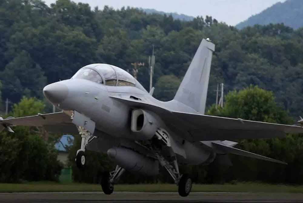 Pesawat FA-50 dihasilkan Korea Aerospace Industries (KAI). FOTO Ihsan Laman Web KAI