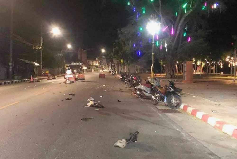 Dua rakyat Malaysia antara lapan individu yang mengalami kecederaan dalam kejadian letupan bom di Jalan Phu Pha Phakdi, Daerah Mueang, Wilayah Narathiwat pada Isnin. Foto Facebook