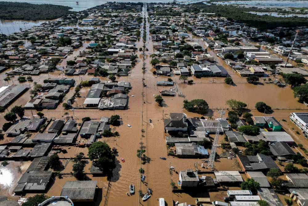 Sebahagian besar kawasan di Eldorado do Sul, negeri Rio Grande do Sul kini tenggelam.