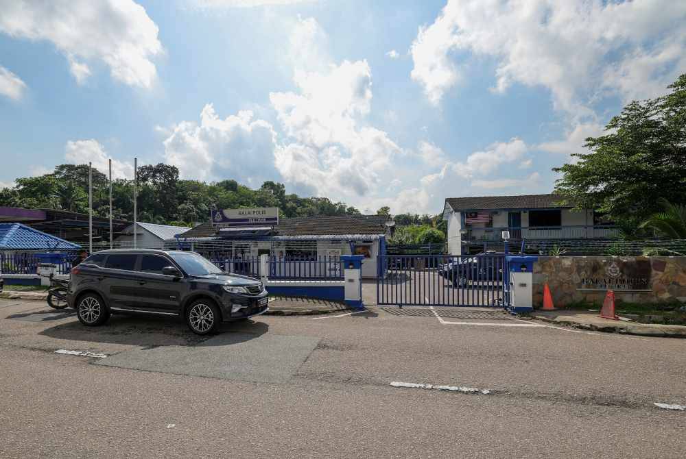 Insiden serangan di Balai Polis Ulu Tiram, Johor awal pagi Jumaat menggemparkan negara. Foto Bernama