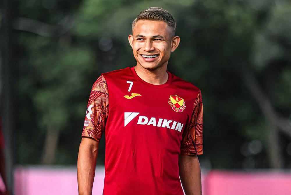 Semua pihak diminta untuk memberikan ruang dan privasi kepada pemain Selangor FC, Faisal Halim (gambar) untuk memberi tumpuan kepada proses pemulihannya.