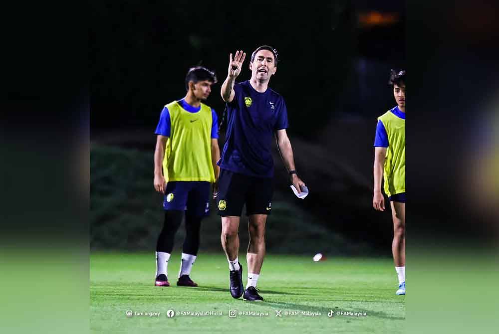 Skuad kendalian, Juan Torres Garrido diundi dalam Kumpulan C bersama juara lima kali Thailand, Singapura dan Brunei - Foto: FAM