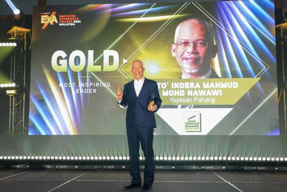 Ketua Pegawai Eksekutif Yayasan Pahang, Datuk Mahmud Mohd Nawawi dinobatkan sebagai penerima anugerah ‘Most Inspiring Leader’ Employee Experience Awards (EXA) Malaysia 2024.