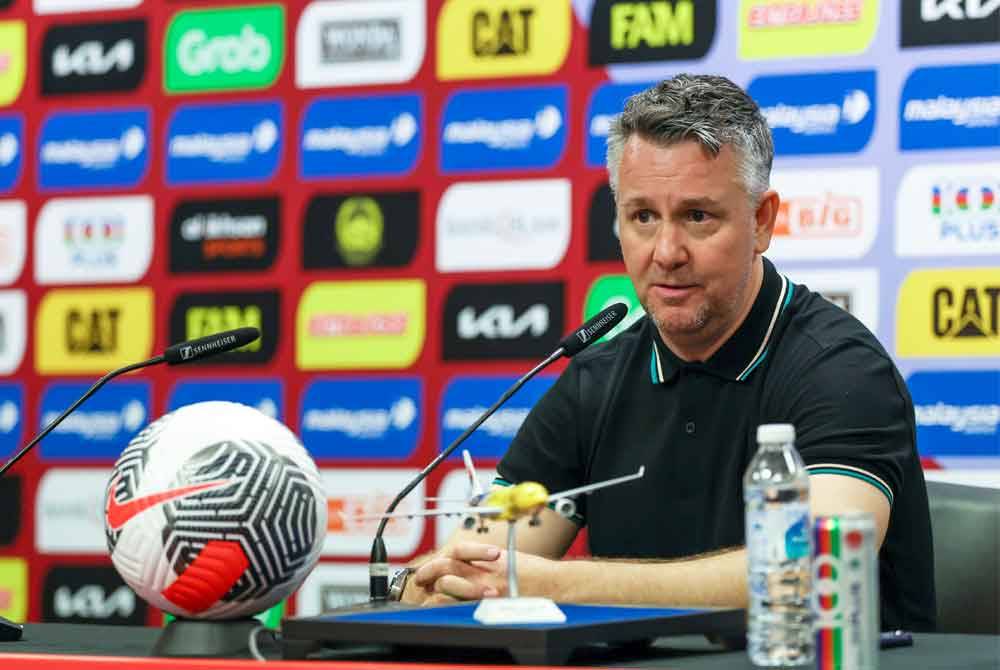 Gary White - Foto: Bernama