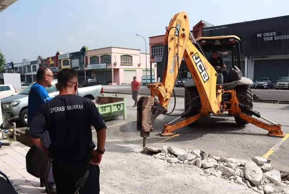 MBSA menggesa pemilik premis untuk merujuk kepada pihak berkuasa tempatan itu bagi tujuan penyewaan tempat letak kereta sebelum membina sebarang tanjakan.