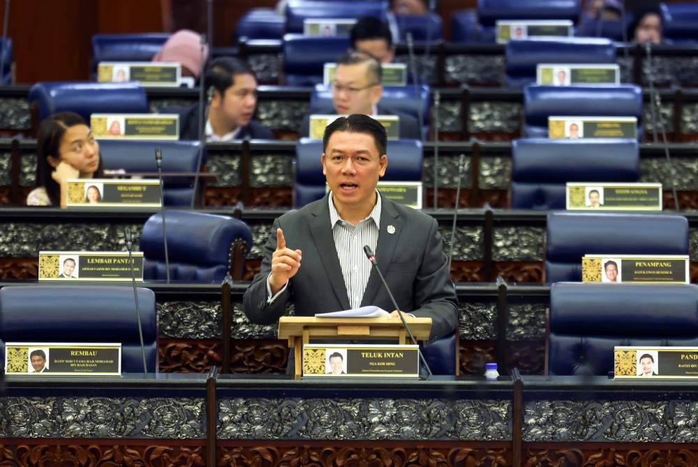 Kor Ming ketika sesi soal jawab Waktu Pertanyaan-Pertanyaan Menteri pada Persidangan Dewan Rakyat sempena Mesyuarat ke Dua Penggal Ke Tiga Parlimen ke 15 di Bangunan Parlimen pada Selasa. Foto Bernama