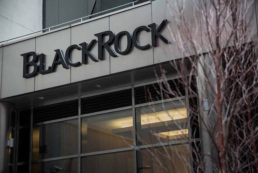 BlackRock melabur dalam 100 buah syarikat di Bursa Malaysia termasuk tiga buah bank.