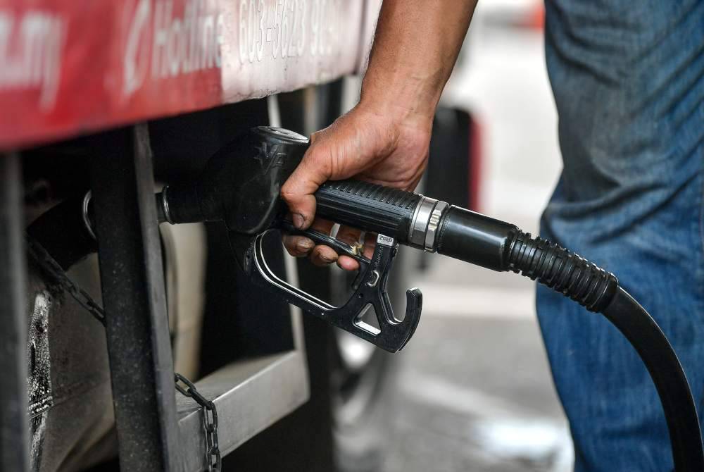 Pada 9 Jun lalu mengumumkan keputusan kerajaan melaksanakan Program Penyasaran Semula Subsidi Diesel.