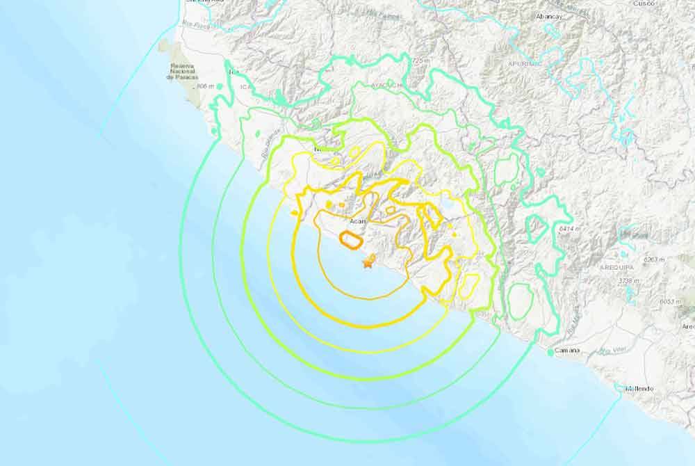 Gempa bumi magnitud 7.2 melanda Lautan Pasifik Selatan, 91 kilometer (56 batu) tenggara San Juan de Marcona di Ica, Peru, awal pagi Jumaat.