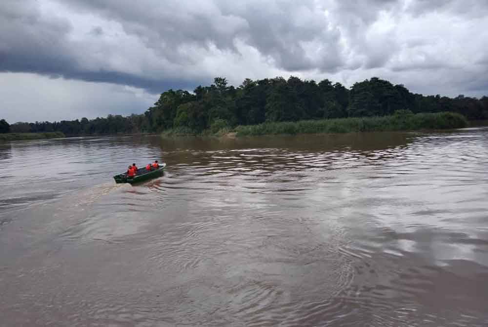 Lokasi kejadian mangsa dilaporkan maut dipercayai dibaham buaya di kawasan ladang Pontion Subok, Sukau, Kinabatangan.