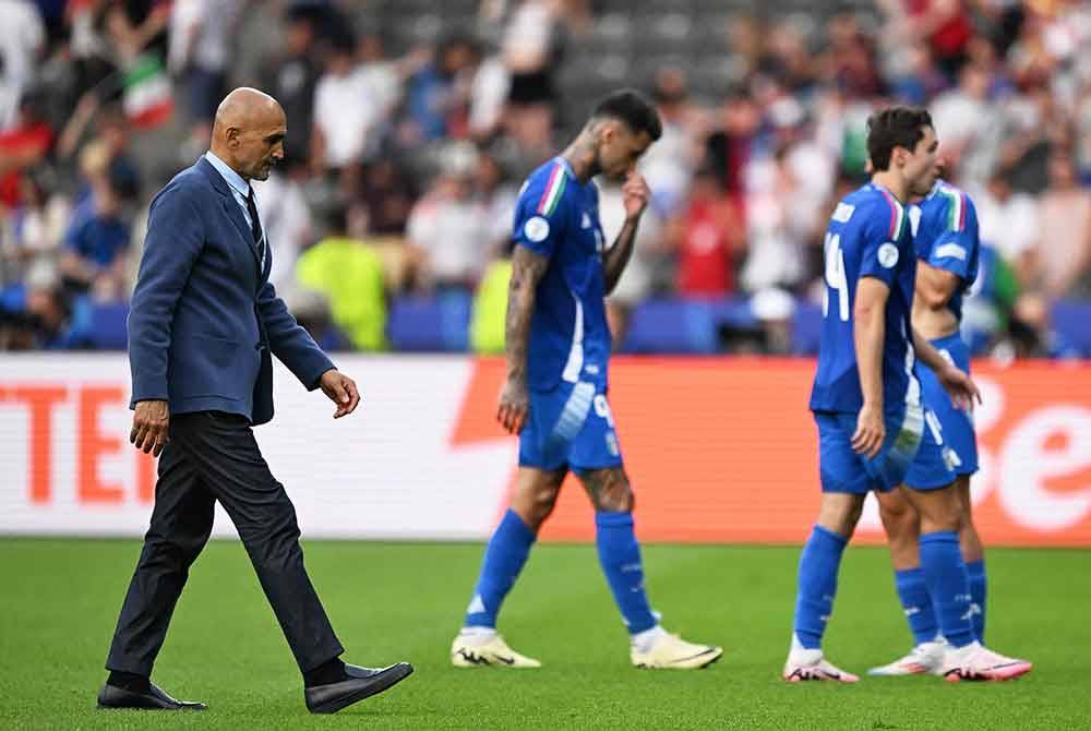 Reaksi Spalletti pada penghujung perlawanan selepas itali dijinakkan Switzerland pada pusingan 16 Euro Jerman 2024 di Olympiastadion Berlin, Berlin FOTO: AFP