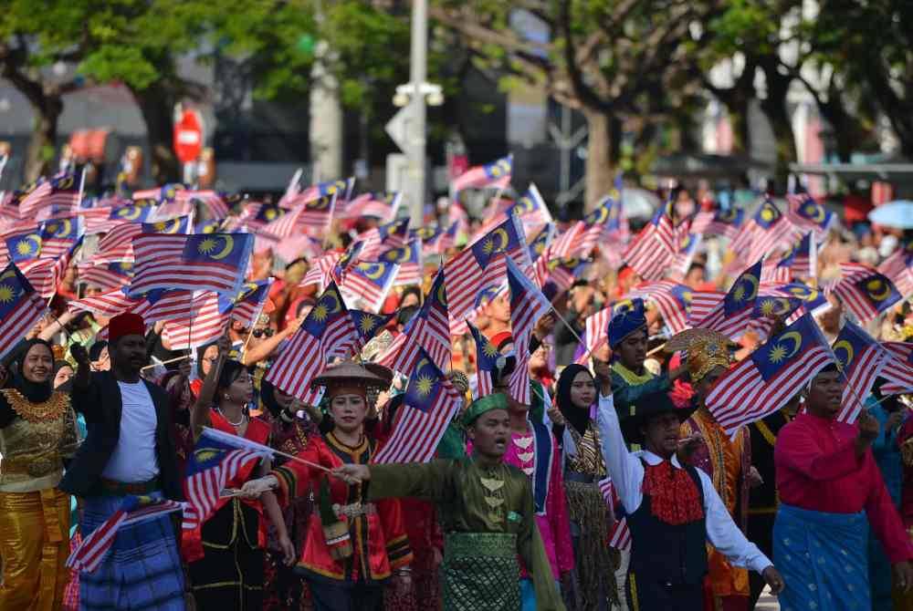 Kadar kesuburan jumlah di Malaysia menurun daripada 2.1 orang anak pada 2010 kepada 1.6 orang anak pada 2022. Foto hiasan