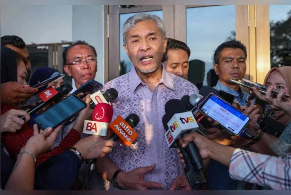 Ahmad Zahid bercakap ketika sidang media pada Program Pra Tahfiz Peringkat Negeri Pulau Pinang pada Selasa. Foto Bernama