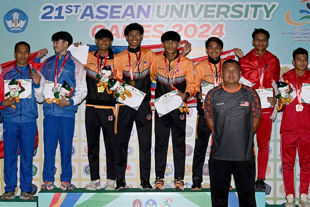 Kuartet 4x100m lelaki Muhammad Azeem Fahmi, Mohammad Thaqif Mohammad Hisham, Aliff Iman Mohd Fahimi dan Mohd Raimi Mustafa Kamal turut menyumbang emas keempat negara dalam acara tersebut.