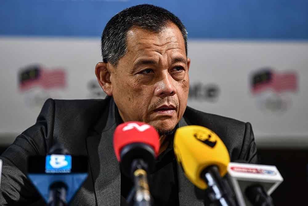 Hamidin ketika sidang media pada Majlis Pengumuman Penajaan Samsonite untuk Kontinjen Malaysia ke Sukan Olimpik Paris 2024 di Wisma OCM pada Selasa. Foto Bernama