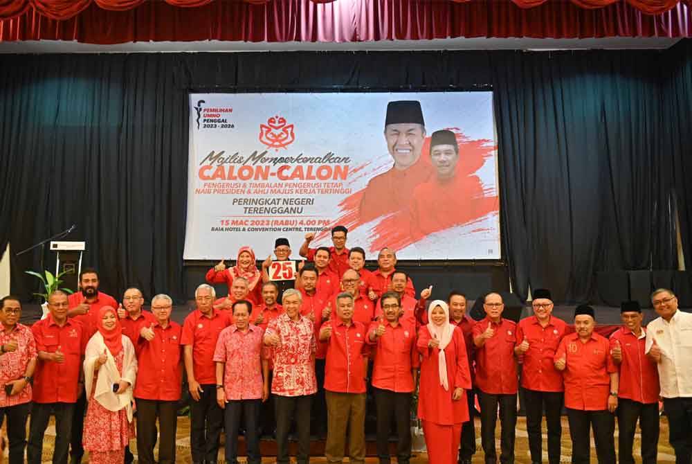 Barisan pemimpin UMNO perlu utamakan pemulihan parti daripada perebutan jawatan.