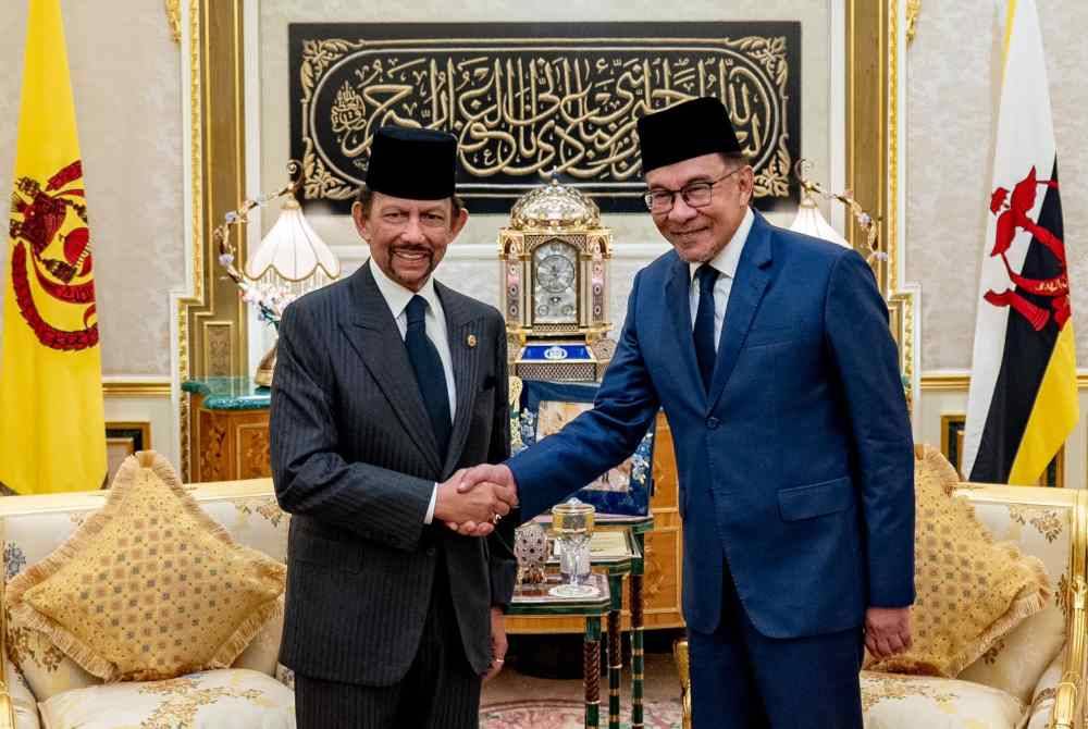 Anwar merafak sembah tahniah kepada Sultan Brunei Sultan Hassanal Bolkiah yang menyambut Ulang Tahun Hari Keputeraan ke-78 pada Isnin.