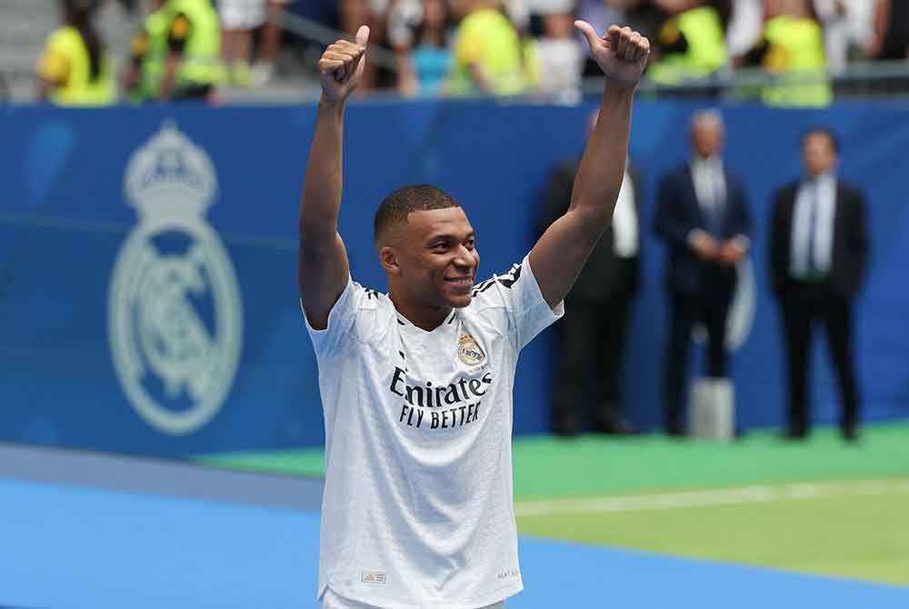 Mbappe diperkenalkan secara rasmi sebagai pemain Real Madrid pada Selasa. FOTO: AFP