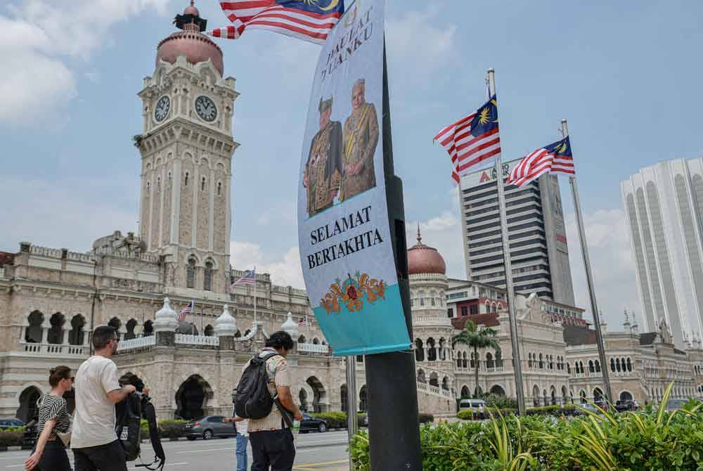 Sabtu ini, laungan "Daulat Tuanku” bakal bergema lagi di negara ini apabila Sultan Ibrahim ditabalkan sebagai Yang di-Pertuan Agong ke-17, di Istana Negara di sini. Foto Bernama