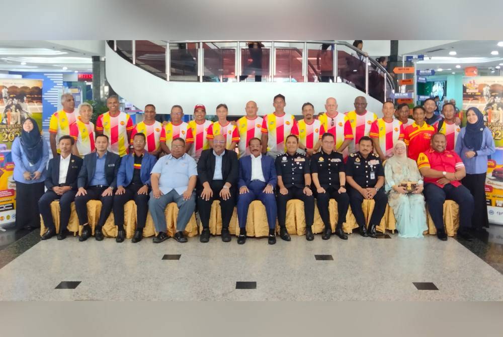 Legenda Selangor, Singapura berentap di Stadium Merdeka