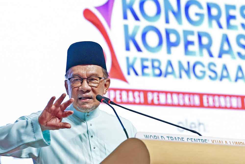 Anwar Foto Bernama