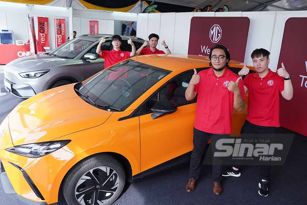 Reruai MG Motor Malaysia dibuka sepanjang Karnival Rakyat Karangkraf sehingga Ahad ini. Foto Sinar Harian/ROSLI TALIB