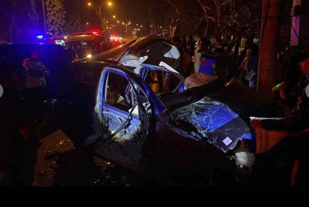 Sebelum ini, pasangan kekasih itu terlibat dalam kemalangan selepas Perodua Myvi dinaiki dirempuh sebuah kenderaan pacuan empat roda jenis Toyota Fortuner.