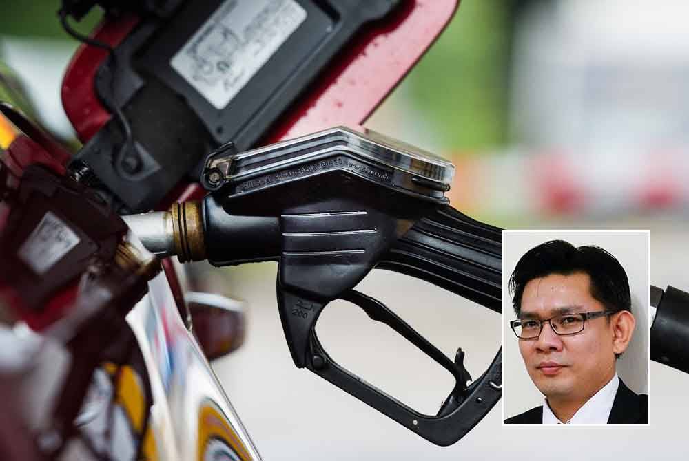 Penurunan harga diesel mungkin tidak berlaku segera walaupun terdapat tanda-tanda positif seperti pengukuhan nilai ringgit dan penurunan harga minyak mentah dunia. Gambar kecil: Ahmad Monir