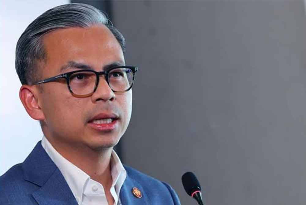 Fahmi berkata mereka yang terus memainkan isu Blackrock disifatkan sebagai hipokrit dan sengaja bermain dengan persepsi. - Foto fail/BERNAMA