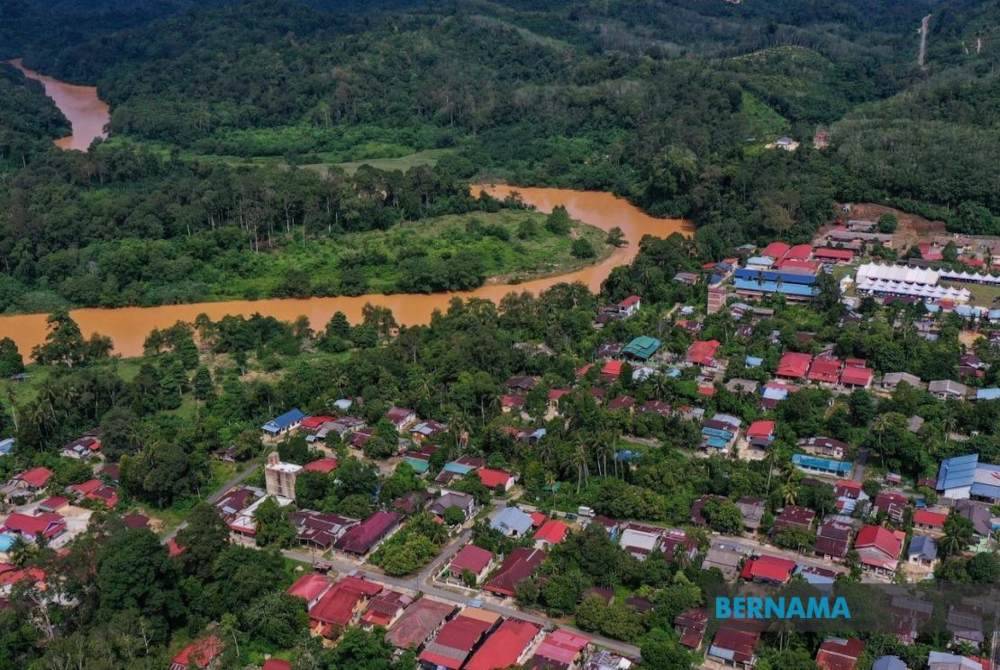 Golongan wanita di DUN Nenggiri tidak mahu ketinggalan untuk menyumbang dalam sektor ekonomi setempat dan menjana pendapatan untuk keluarga. Gambar fail Bernama