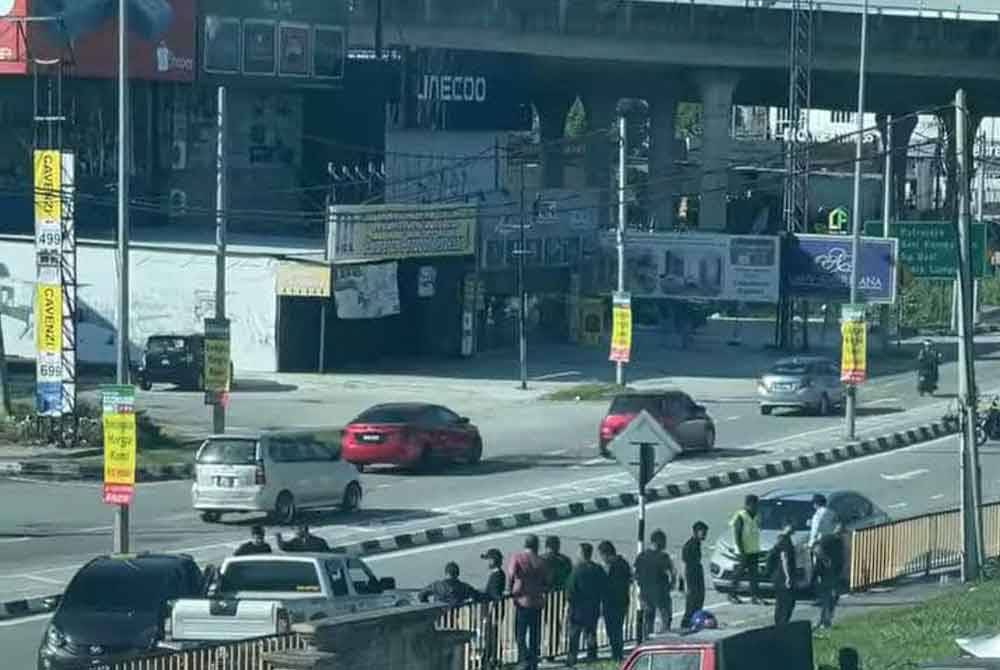 Lokasi kejadian sekumpulan penjenayah melanggar anggota polis ketika dikejar sebelum ditahan pada Sabtu.