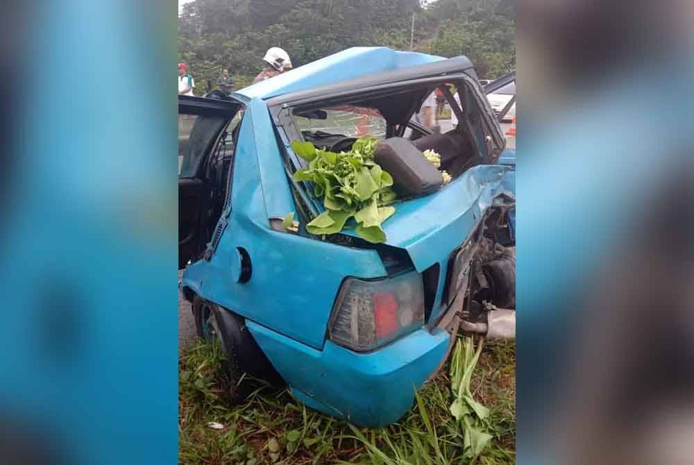 Seorang penjual sayur maut kereta dinaiki dirempuh SUV di Kilometer 86 Lebuhraya Pan Borneo Sibu-Bintulu, awal pagi Ahad.