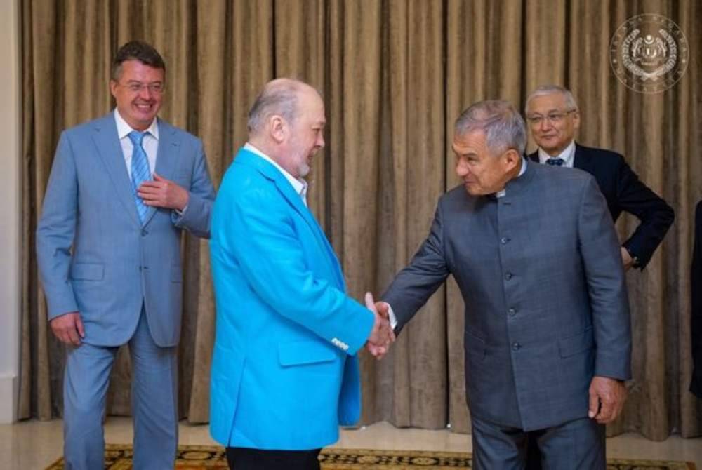 Sultan Ibrahim berkenan menerima menghadap Rais (Presiden) Republik, Tatarstan Rustam Minnikhanov di Istana Negara hari ini. Foto Facebook Sultan Ibrahim Sultan Iskandar