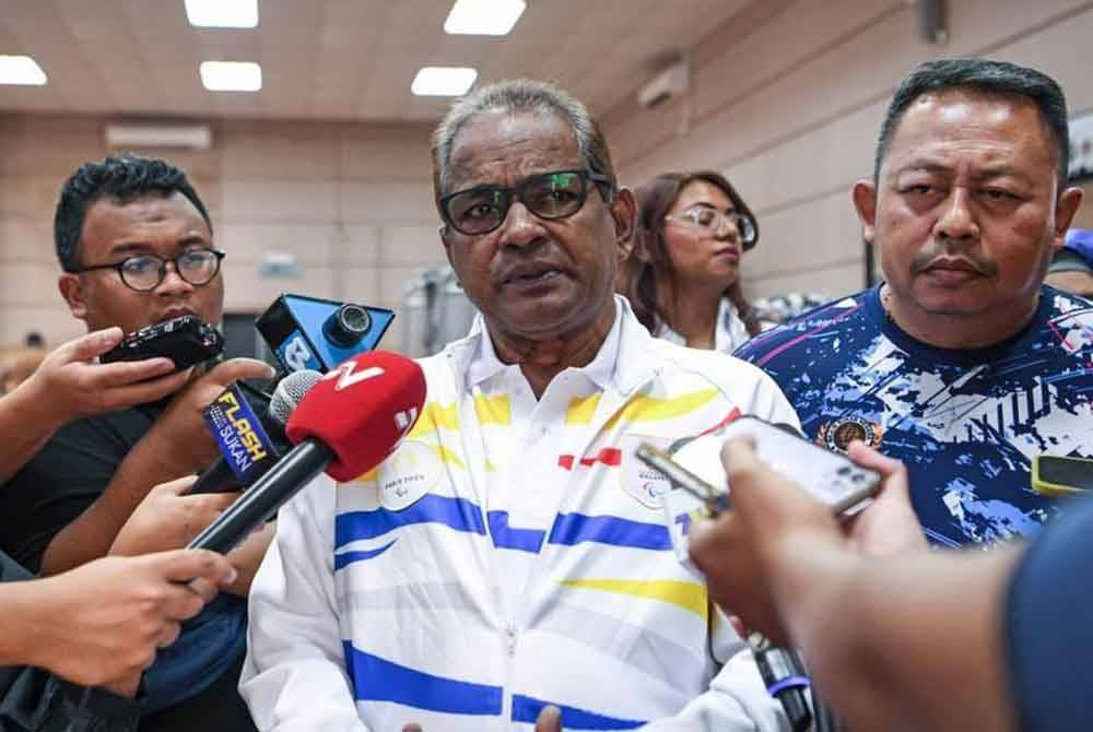 Subramaniam ditemui pemberita selepas meninjau persiapan akhir kem powerlifting kebangsaan pada Rabu.