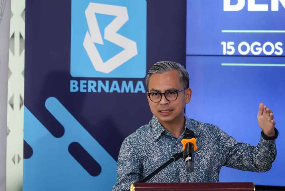 Fahmi Fadzil berucap ketika hadir pada Majlis perjanjian persefahaman (MoU) bagi memperluas perlindungan sosial kepada pengamal media sambilan melalui Skim Keselamatan Sosial Pekerjaan Sendiri di Wisma Bernama pada Khamis.