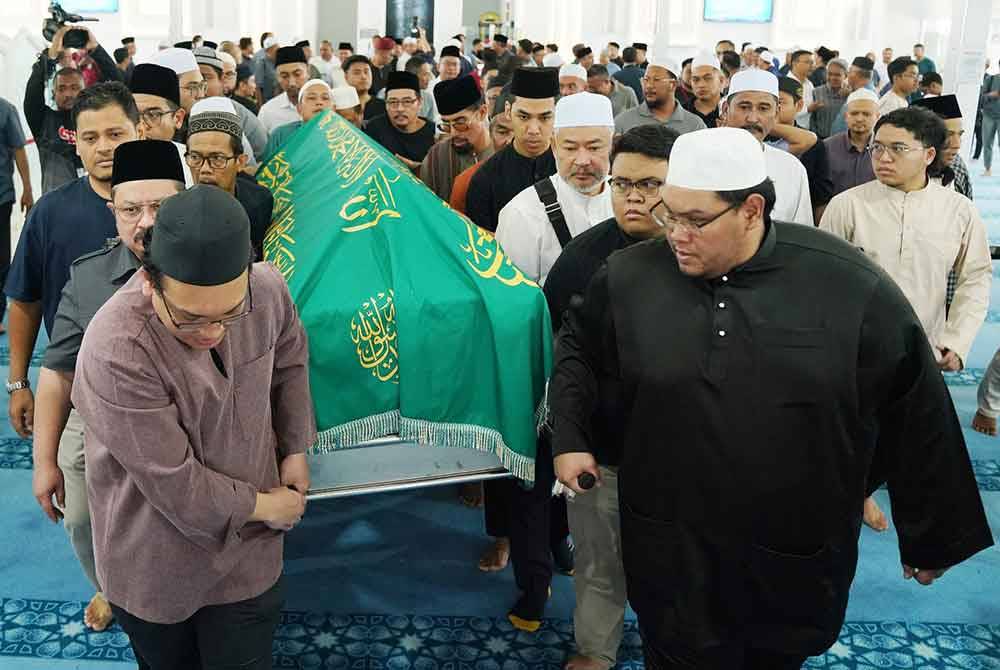 Allahyarham Rozaid Abdul Rahman dibawa ke Tanah Perkuburan Islam, Presint 20,Putrajaya.