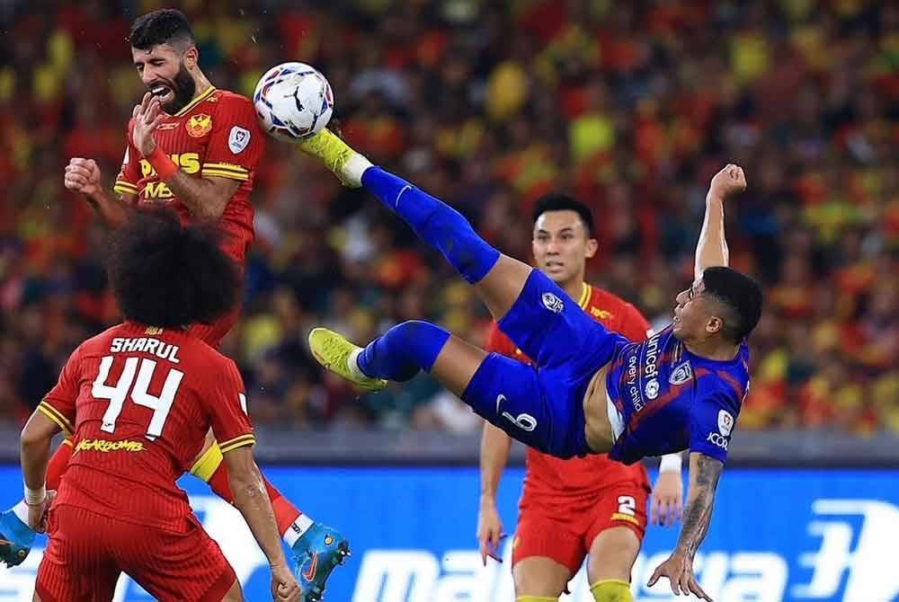 Bergson (kanan) dijangka mengetuai jentera serangan JDT pada final Piala FA menentang Selangor FC di Bukit Jalil pada Sabtu. Foto: Johor Southern Tigers