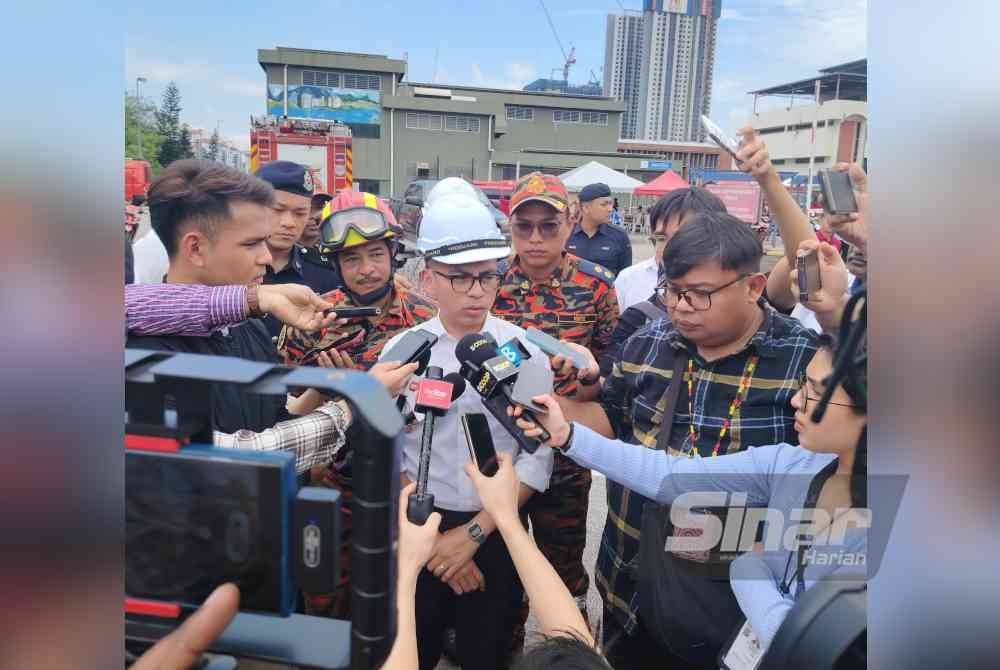 Fahmi ditemui pemberita di IWK Pantai Dalam, pada Selasa.