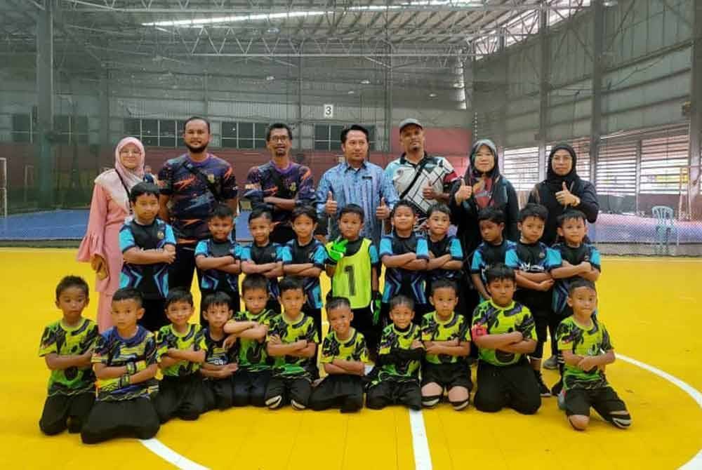 Pemain pasukan futsal Prasekolah SK Bukit Jalil muncul juara kejohanan futsal sempena Karnival Sukan Murid Prasekolah Sekolah-Sekolah Wilayah Persekutuan Kuala Lumpur (WPKL) 2024 yang diadakan baru-baru ini.