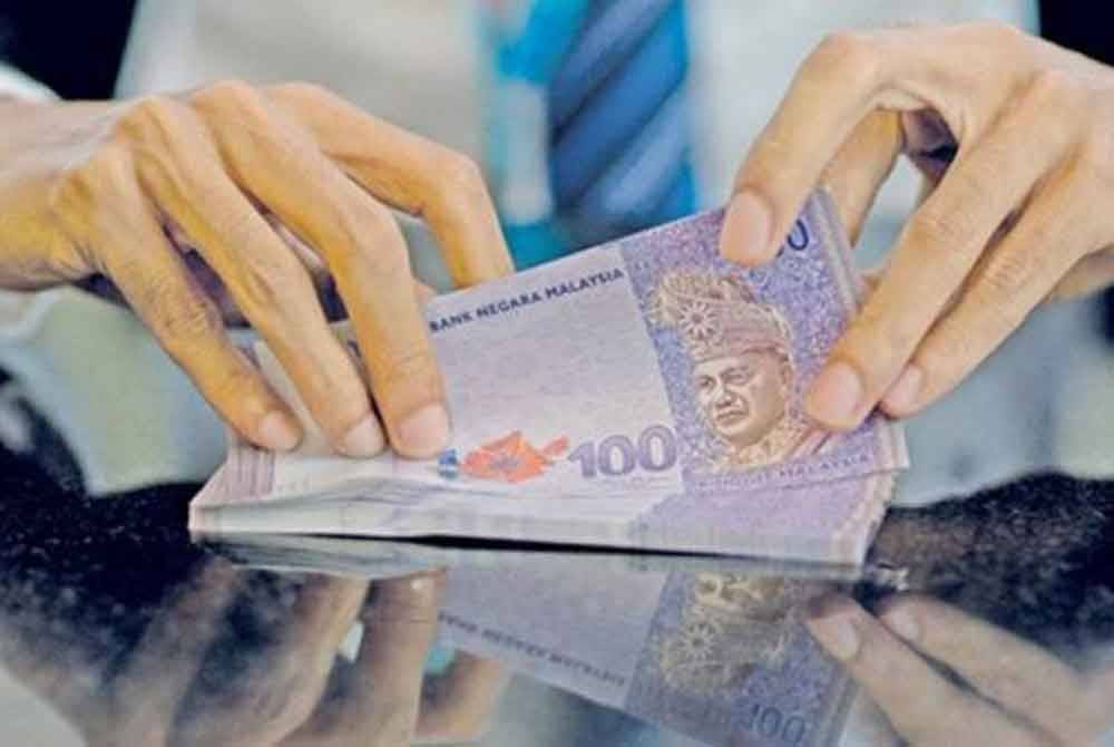 Ringgit tidak lagi dianggap sebagai terkurang nilai selepas melepasi paras RM4.35 berbanding dolar Amerika Syarikat (AS)Gambar hiasan