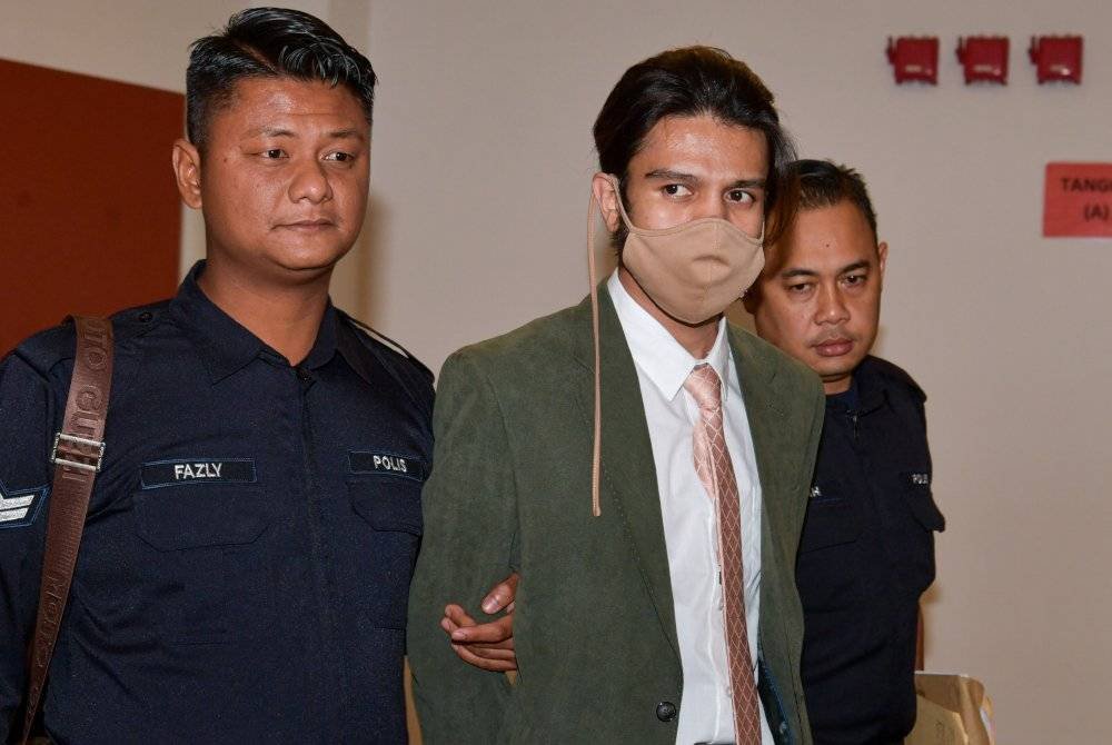 Pendakwah selebriti, Da&#039;i Syed atau nama sebenarnya Syed Shah Iqmal Syed Mohd Shaiful dihukum penjara 10 tahun dan tiga sebatan oleh Mahkamah Sesyen di sini hari ini selepas didapati bersalah merogol seorang wanita, lima tahun lepas. Foto Bernama