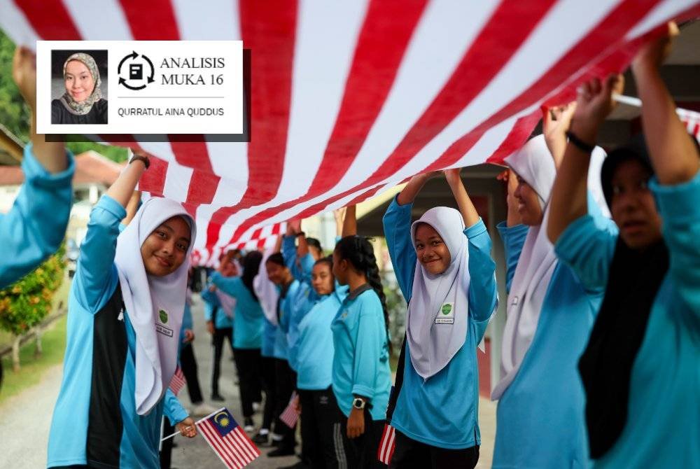 Langkah pertama untuk memerdekakan diri ialah bermula dengan pendidikan yang mampu melahirkan generasi berakhlak tinggi. Gambar hiasan