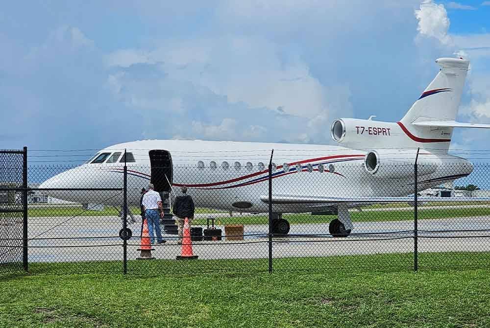 AS merampas pesawat jenis Dassault Falcon 900EX milik Presiden Venezuela atas alasan melanggar sekatan. Foto AFP