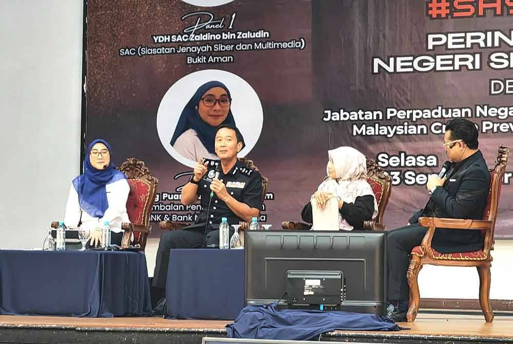 Zaldino ketika menjadi ahli panel Pad Program Townhall Discussion Cybercrime Threat&#039; Peringkat Negeri Sembilan.