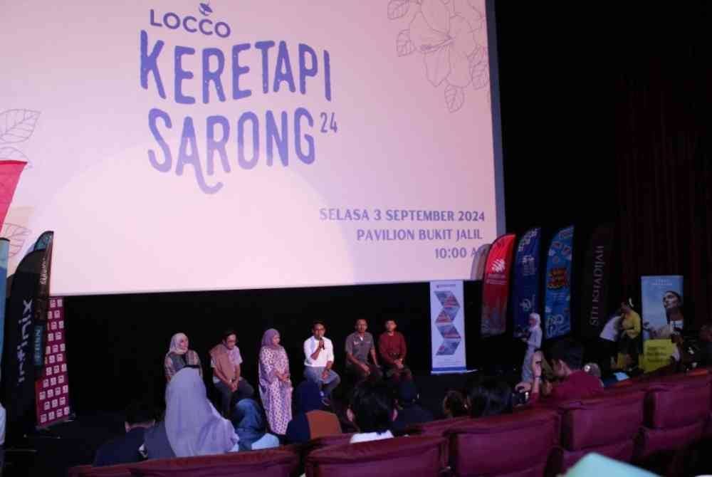 Pengasas Bersama LOCCO dan Pengarah Program Keretapi Sarong 2024, Shamsul Bahrin Zainuzzaman ketika sidang media meraikan tema baru “Bangga Malaysia” serta menampilkan Kekuatan Jenama Tempatan dan Perpaduan Budaya di TGV Pavillion Bukit Jalil, pada Selasa. Foto Bernama