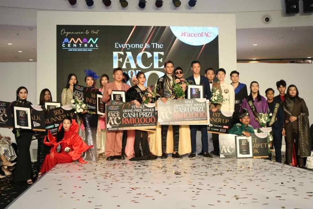 Barisan finalis bergambar bersama pemenang Face of Aman Central di Aman Central, di sini, pada Rabu.